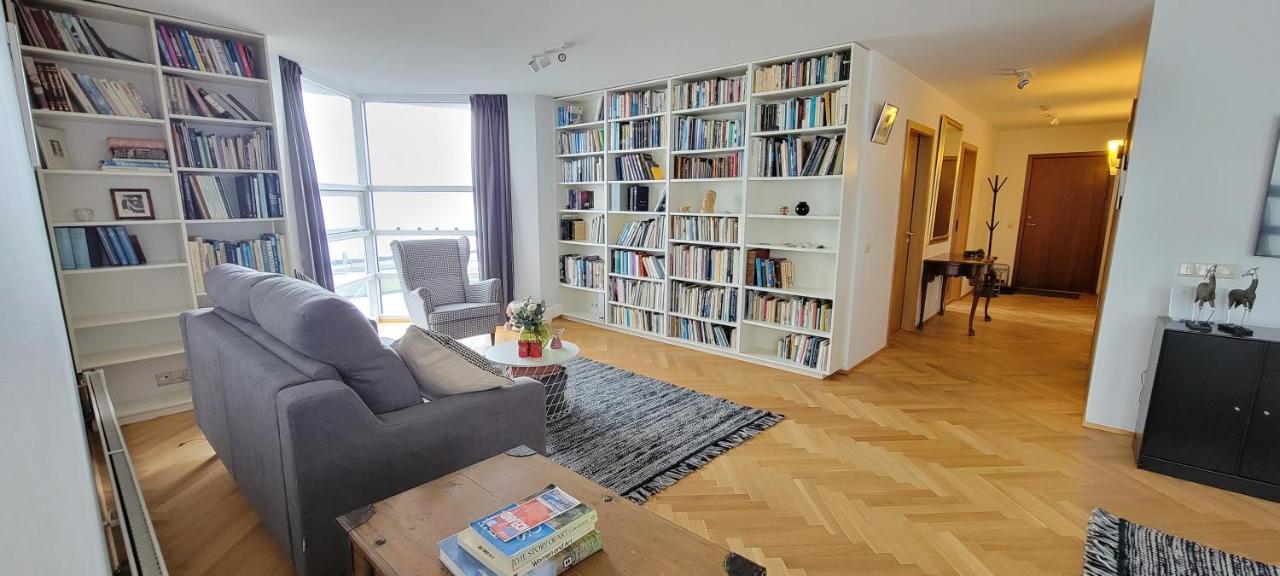 Ocean View Apartment In Downtown ريكيافيك المظهر الخارجي الصورة